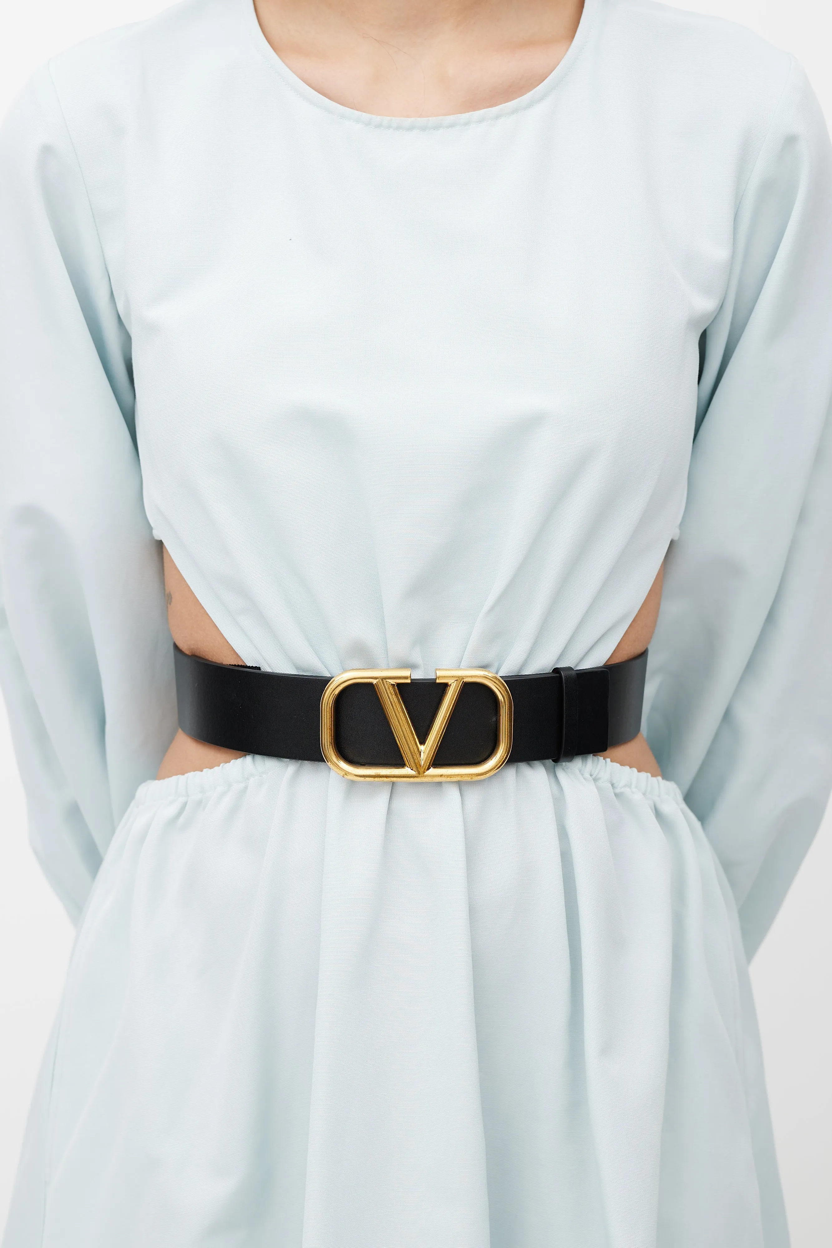 Black & Gold Reversible VLogo Belt