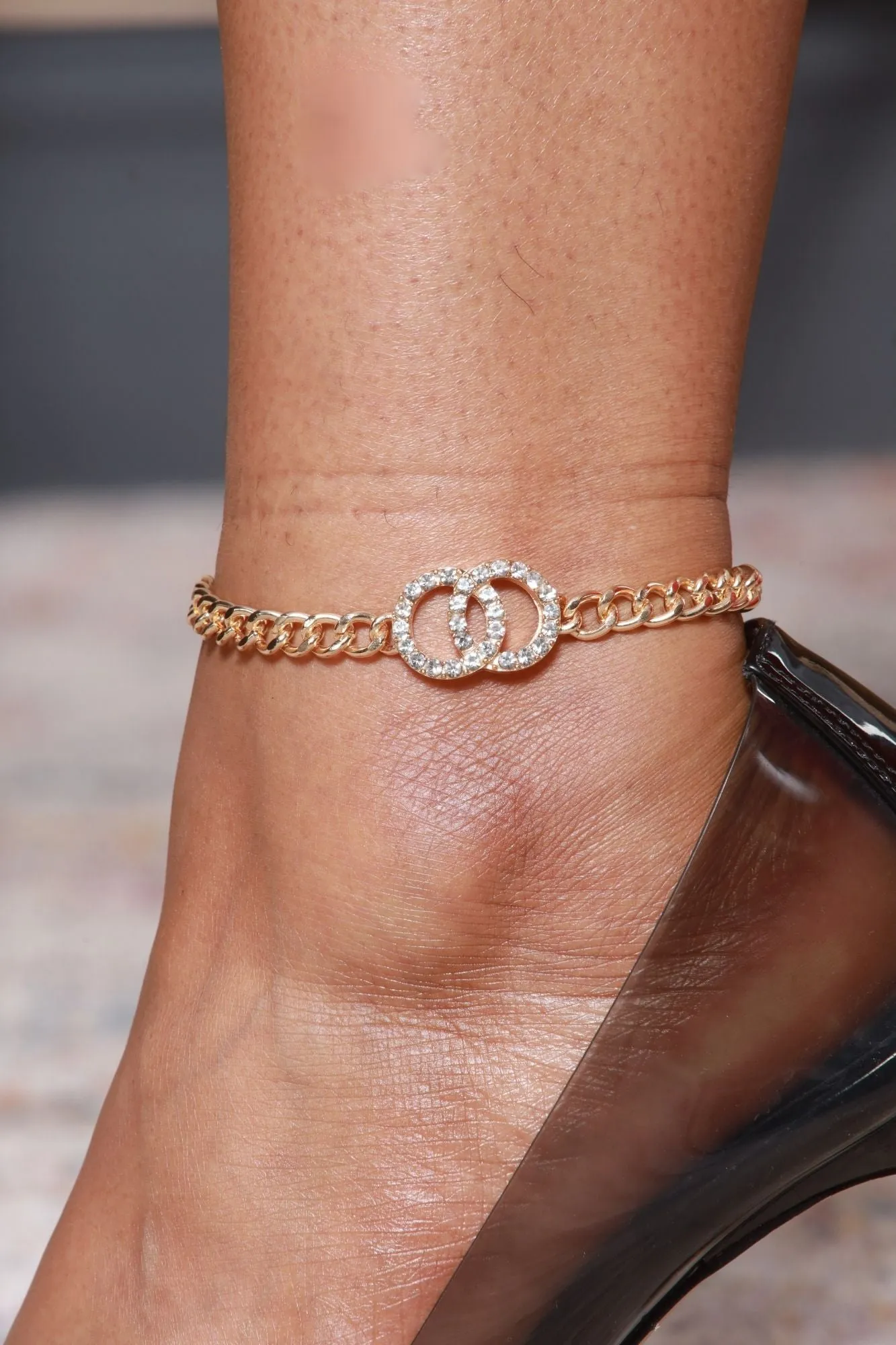 Cuffed Up Rhinestone Studded Dual Link Anklet - Gold